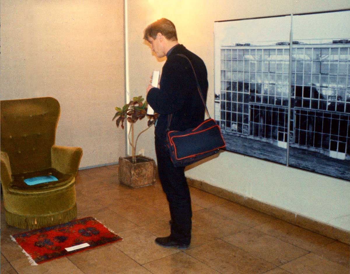 Geneva Chair for Smiling Faces